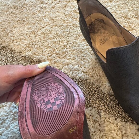 vince camuto, gray sparkle booties - Picture 3 of 3